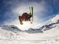 开云下载-迪亚斯数据全面爆炸率美国生死战取胜韩国，改写篮球世界杯历史