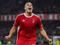 开云体育平台APP-关于利物浦完胜希腊，萨拉赫惊艳四座的信息