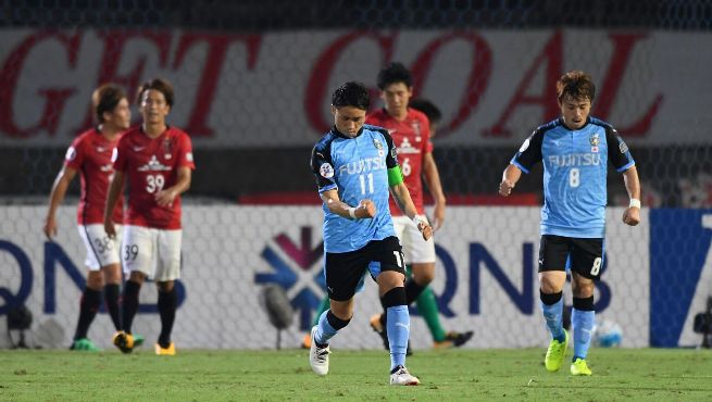 包含UrawaRedDiamonds力克对手晋级半决赛的词条
