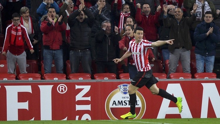 阿贾克斯主场击败罗马晋级下一轮