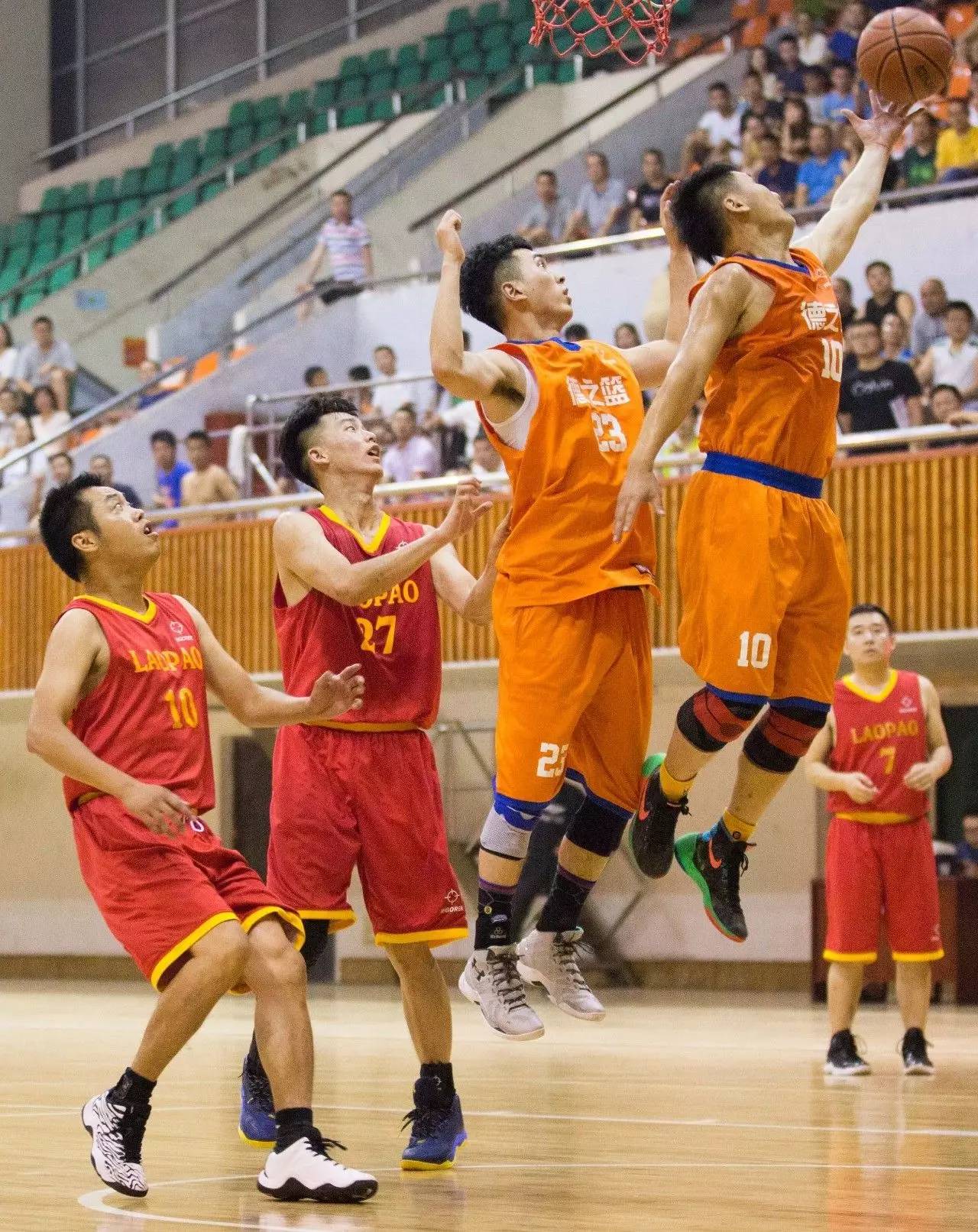 西班牙篮球联赛冠军争夺擂台