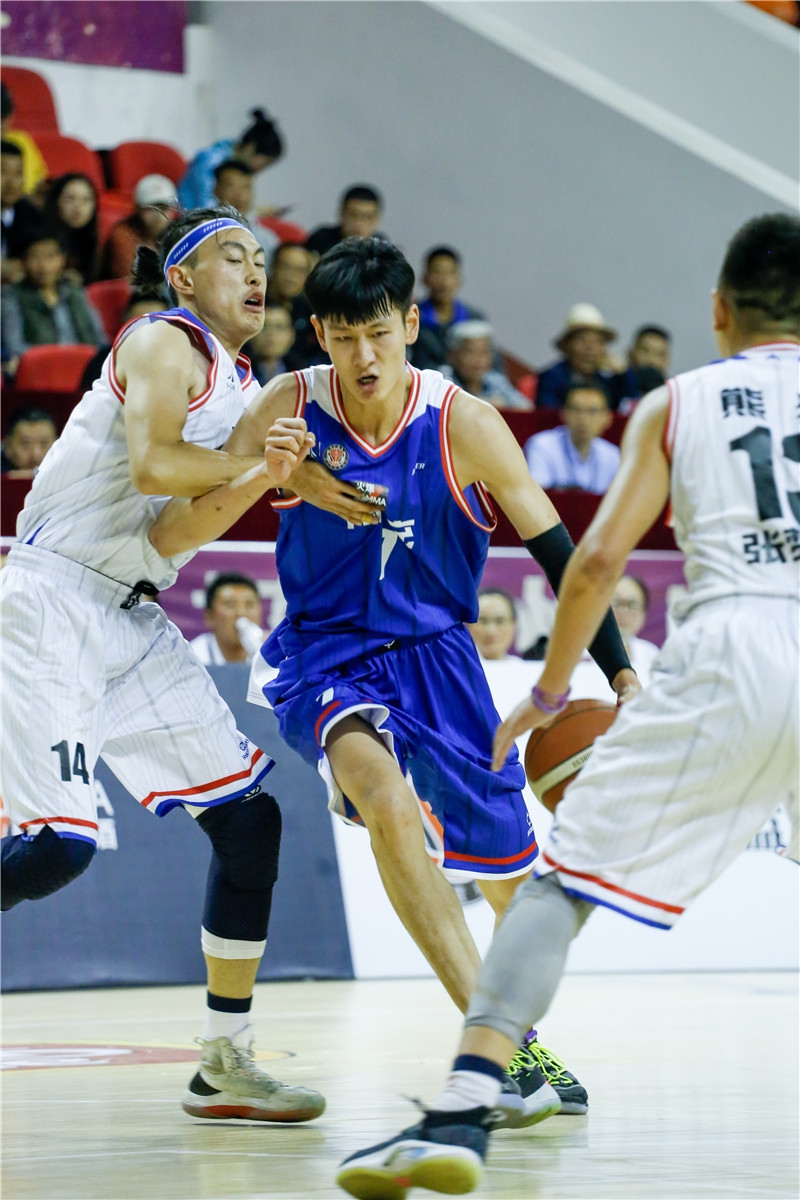 西班牙篮球联赛冠军争夺擂台