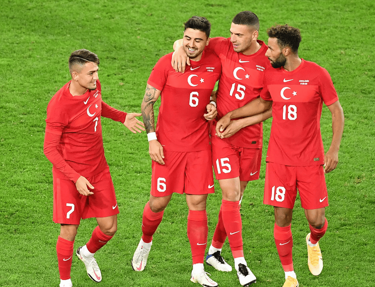 关于贝尔受伤缺席，威尔士遭遇欧国联淘汰的信息