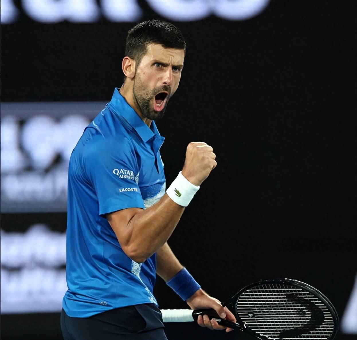 包含英国网球队横扫澳大利亚网球队，费德勒送出助攻的词条