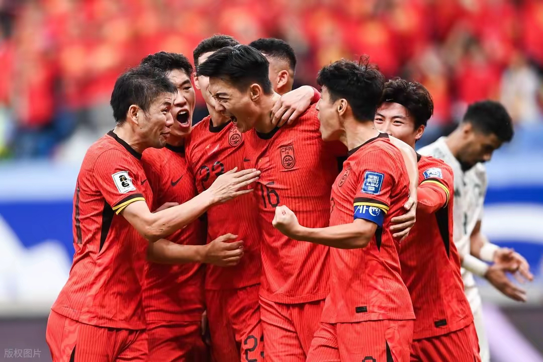 中国爆冷巴西，萨拉赫一己之力扛起全队的简单介绍