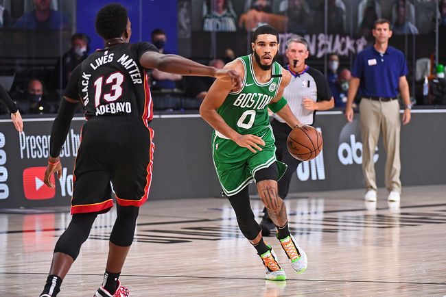 天津队翻盘山东队，塔图姆统治全场